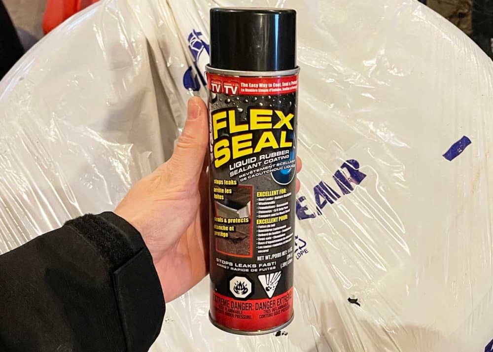 Can Flex Seal withstand prolonged sun exposure?